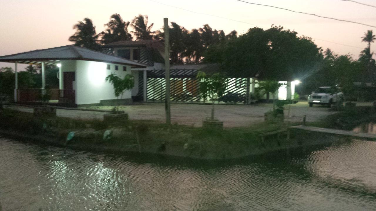Anoleth Hotel คัลพิทิยา ภายนอก รูปภาพ